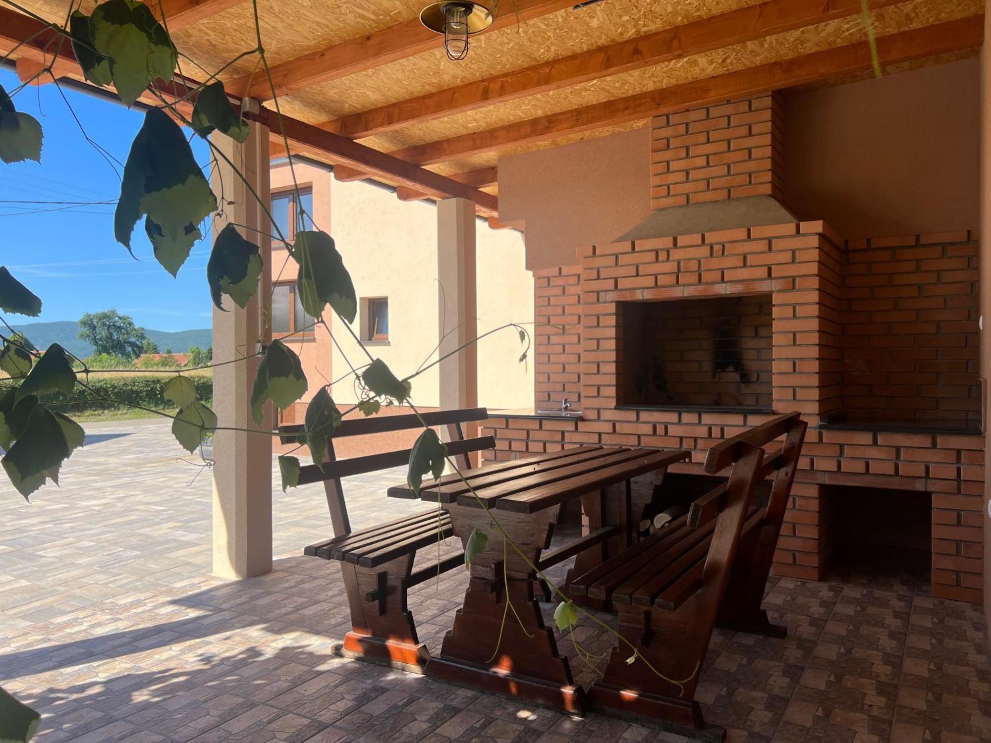 Zen Den Apartments Otočac Extérieur photo