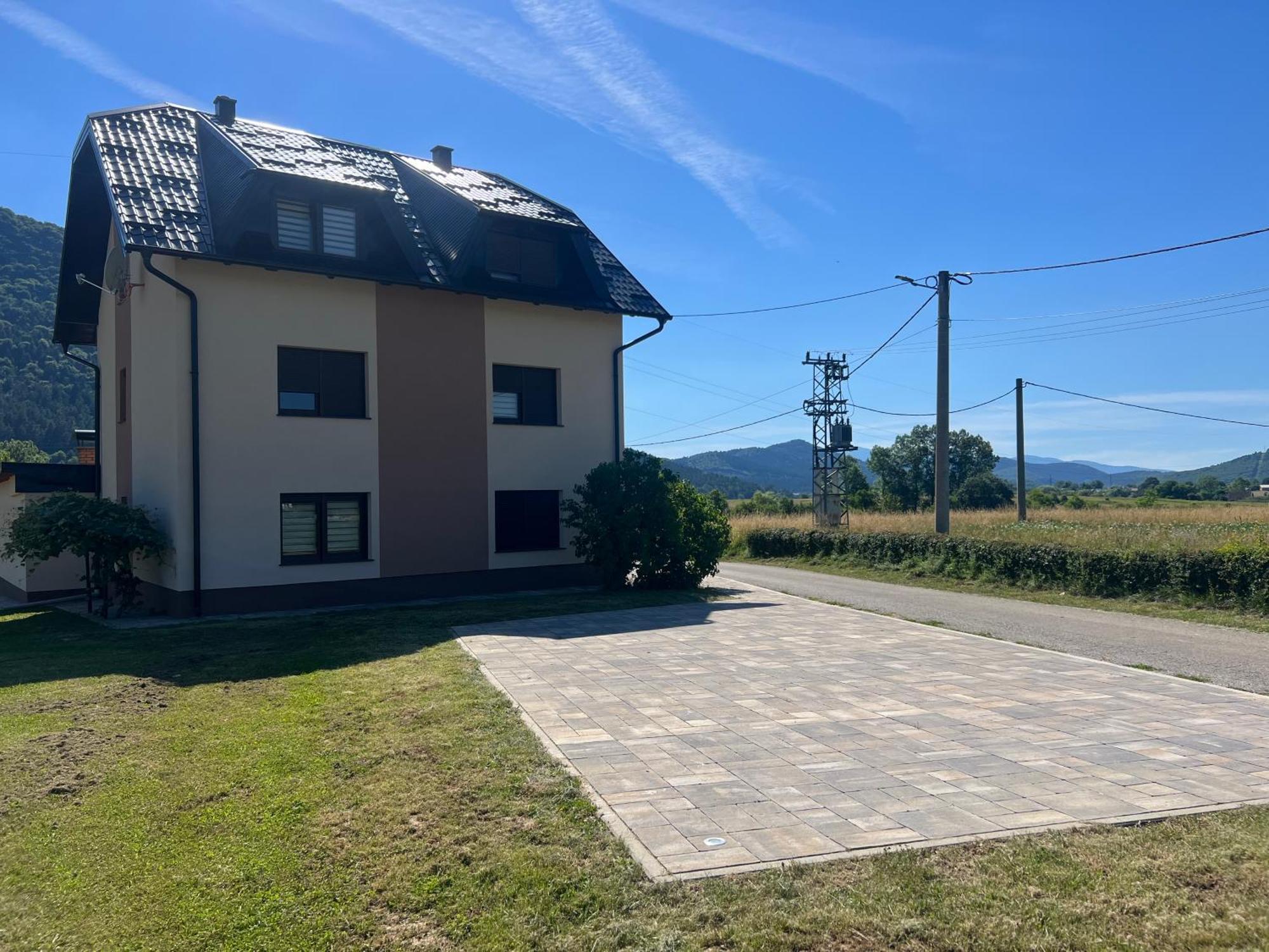 Zen Den Apartments Otočac Extérieur photo
